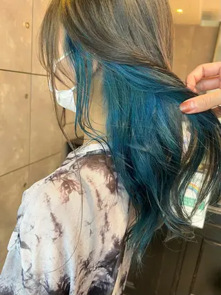 セミロング カラー ヘアアレンジ 🌈インナーカラー ‘ショウマ’🌈のヘアスタイル