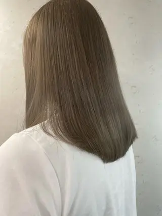 ミディアム カラー 🌈トップデザイナー 金沢駅近nanamiのヘアスタイル