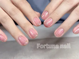 ネイル Nail •Head スパFortunaのネイルデザイン