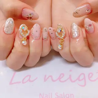 ネイル La neige* yuki 🐩🌙のネイルデザイン