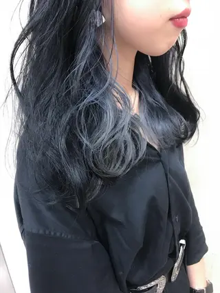 セミロング カラー BOX mico.のヘアスタイル