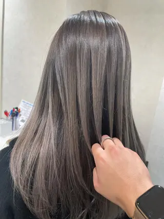 セミロング カラー ヘアアレンジ 髪質改善×ハイトーン 中田啄也のヘアスタイル
