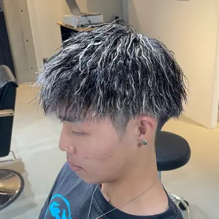 ショート カラー パーマ メンズ 中崎町メンズパーマ/ シャドウ/山下拓実のヘアスタイル