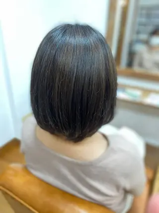 カラー 安澤 彩奈のヘアスタイル