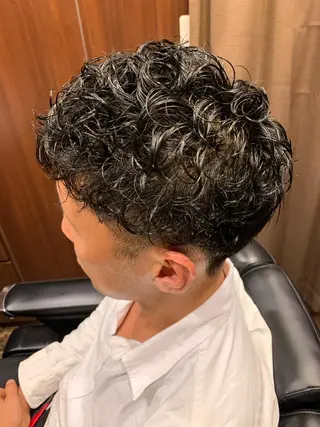 パーマ メンズ プレミアムバーバー 草野のヘアスタイル