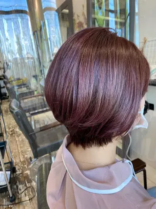 ショート カラー 水原 恵莉香のヘアスタイル