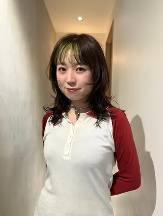 ミディアム 骨格診断カット ひより FILMSのヘアスタイル