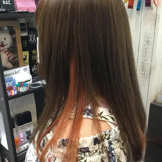 セミロング カラー embrace エンブレイスのヘアスタイル