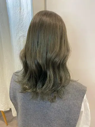 セミロング カラー 顔まわりカット🌟 くびれヘア/寺門遥輝のヘアスタイル