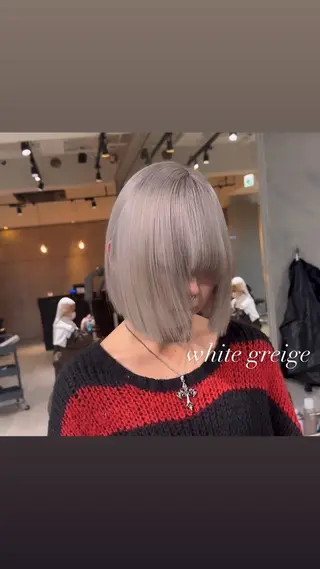 ショート カラー 💜ハイトーン💛 マジカルかいちゃんのヘアスタイル