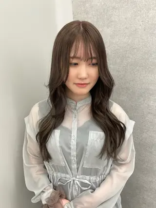 ロング 愛華 【geep】のヘアスタイル