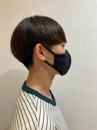 メンズ ショート・透明感 カラーconomiのヘアスタイル