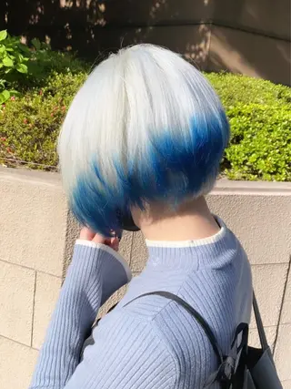 カラー 漆畑 莉奈のヘアスタイル