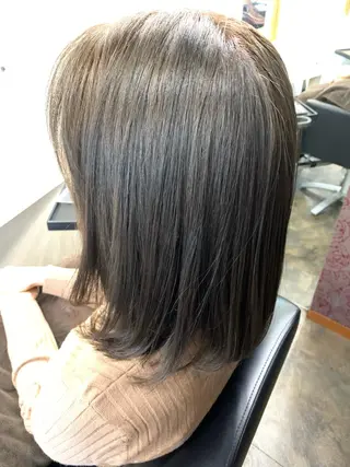 ミディアム カラー 屋比久 一樹のヘアスタイル