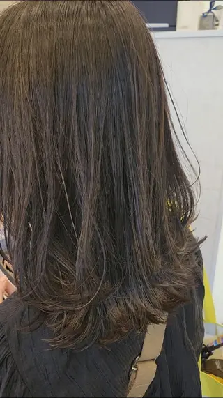 セミロング カラー 垢抜けパーマヘア🍯 ジルのヘアスタイル
