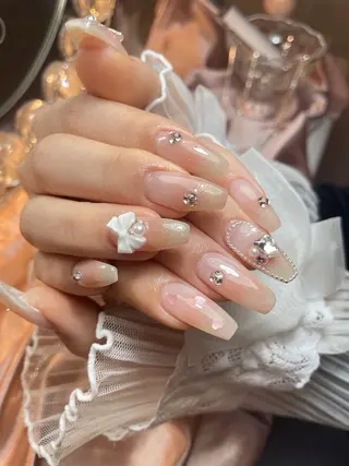 ネイル 23時まで❤︎韓国、 ワンホンネイルのネイルデザイン