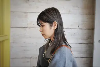 ミディアム 西川 頌のヘアスタイル