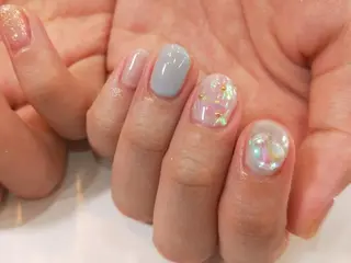 ネイル はばすみれ🎀ﾈｲﾙ 光ﾌｪｲｼｬﾙ ﾍｱのネイルデザイン