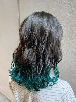 ミディアム カラー ヘアアレンジ 能登谷 きよのヘアスタイル