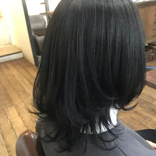 ミディアム 佐々木 千夏のヘアスタイル