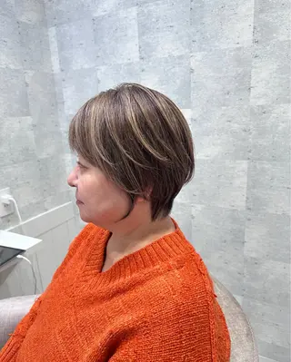ショート カラー 西山 将太のヘアスタイル