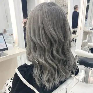 カラー 🦄ブリーチ特化‼️ Ash小岩YUTAのヘアスタイル