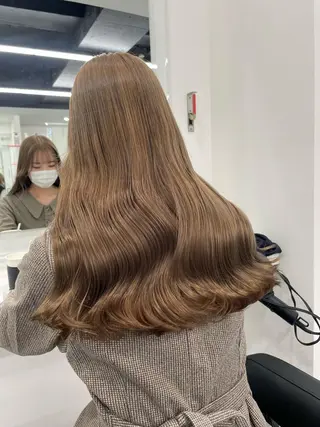 セミロング カラー 渋谷人気1位✨カラー 縮毛、髪質改善のヘアスタイル