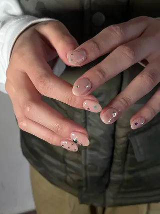 ネイル shion .のネイルデザイン