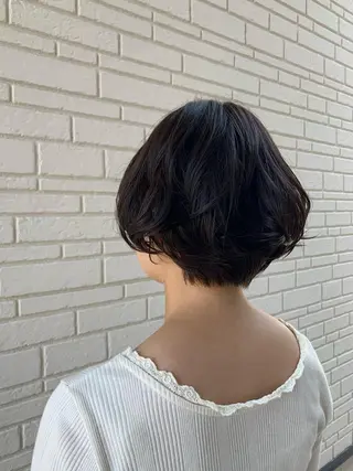 ショート おせ ちさとのヘアスタイル
