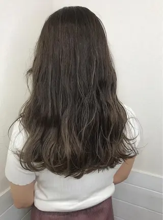 ロング カラー 柴田 祐輔のヘアスタイル