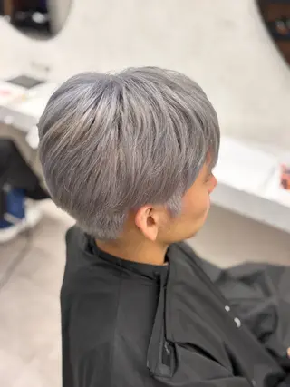 カラー メンズ ‪🔆‬ハイトーン ‪🔆‬AYAKAのヘアスタイル