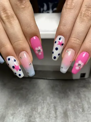 ネイル moni nailのネイルデザイン