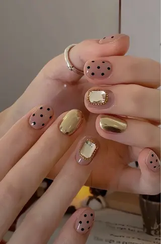 ネイル NOA 大塚のネイルデザイン