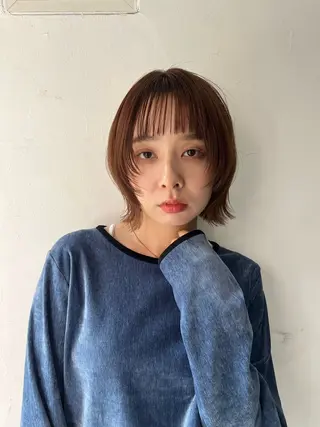 ミディアム カラー 藤川 千歳のヘアスタイル