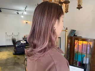 セミロング カラー miloc🫧 MOMOYOのヘアスタイル