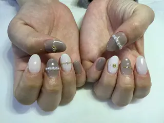 ネイル 💎🐰 saki. m 🐰💎のネイルデザイン