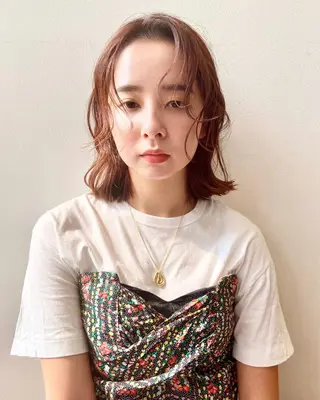 ミディアム カラー 木下 奈々のヘアスタイル
