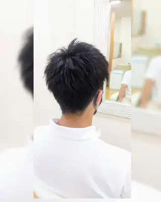 ショート メンズ ヘア＆メイクポトス 倉内のマツエク・マツパデザイン