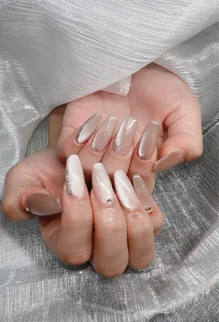 ネイル Lee Nailsのネイルデザイン