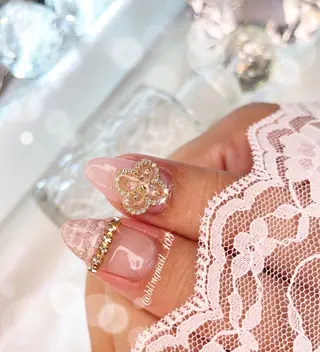 ネイル 23時まで❤︎韓国、 ワンホンネイルのネイルデザイン