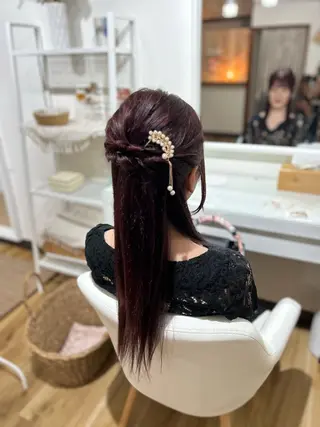 ヘアアレンジ make room Blissのヘアスタイル