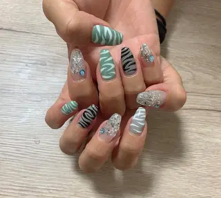ネイル MINAMI nailsのネイルデザイン