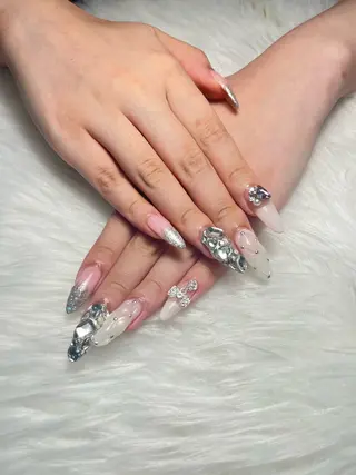 ネイル ネイルサロン ティアラのネイルデザイン