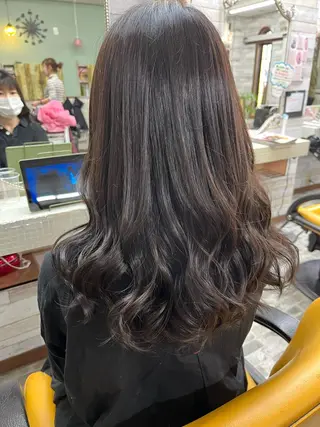 セミロング カラー 大坪 拓斗のヘアスタイル