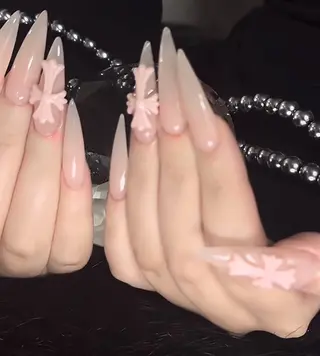 ネイル D-BEAUTY Nailsalonのネイルデザイン