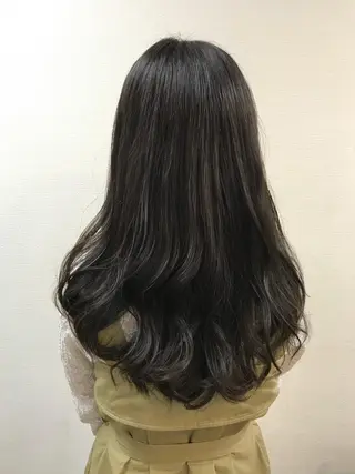 ロング カラー 吉森 満俊のヘアスタイル
