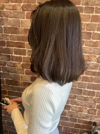 ミディアム カラー パーマ ヘアアレンジ メンズ キッズ ネイル マツエク・マツパ アイブロウ 久木原 ゆりのヘアスタイル