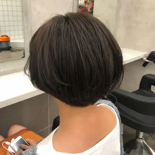 ショート カラー 美髪矯正/透明感カラ ー🫧YUUKI🫧のヘアスタイル