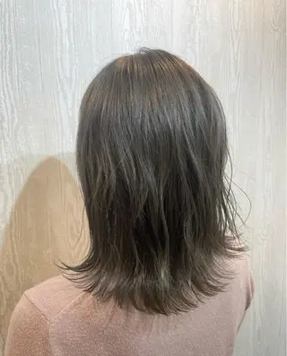 ミディアム カラー ヘアアレンジ HUENEST アカデミーサロンのヘアスタイル