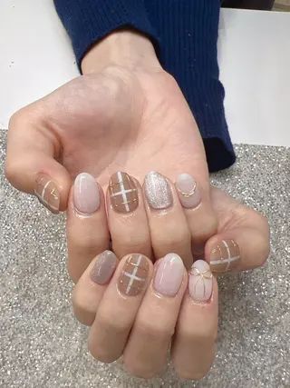 ネイル ガレンドウ 白澤 愛子のネイルデザイン